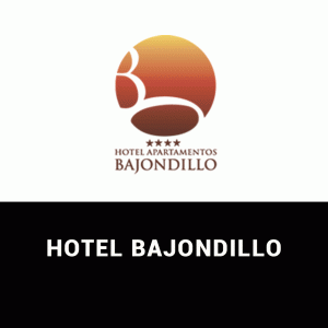 Natalia_Biloba_bajondillo_hotel_torremolinos_live_music_singer_costa_del_sol